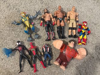 Mixed Action Figure Lot – WWE, Marvel, Disney