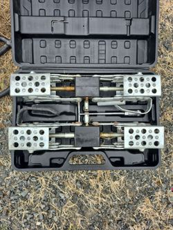 Max chalk x-shaped wheel chock