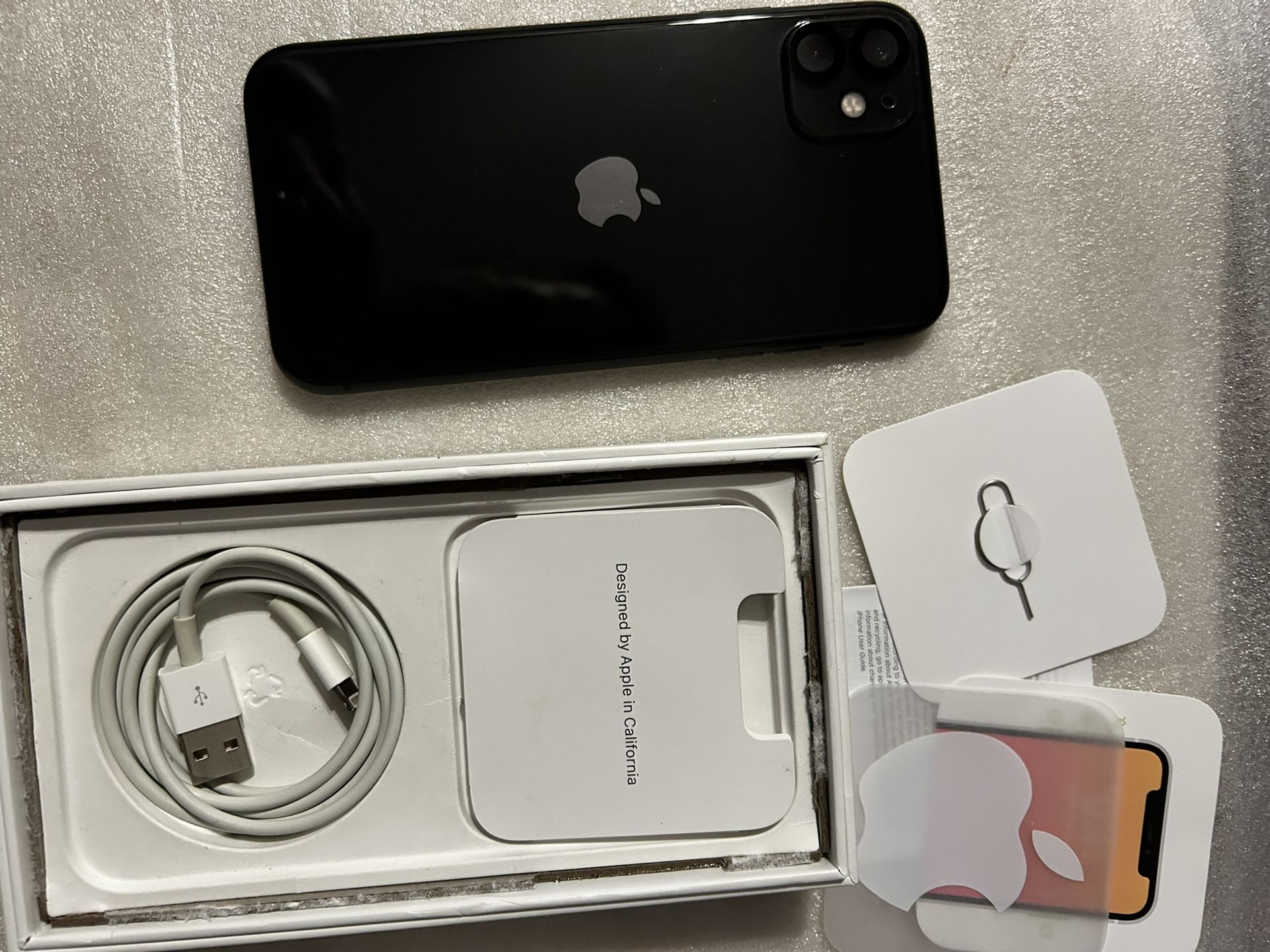 I Phone 11 Like New Mint Condition 