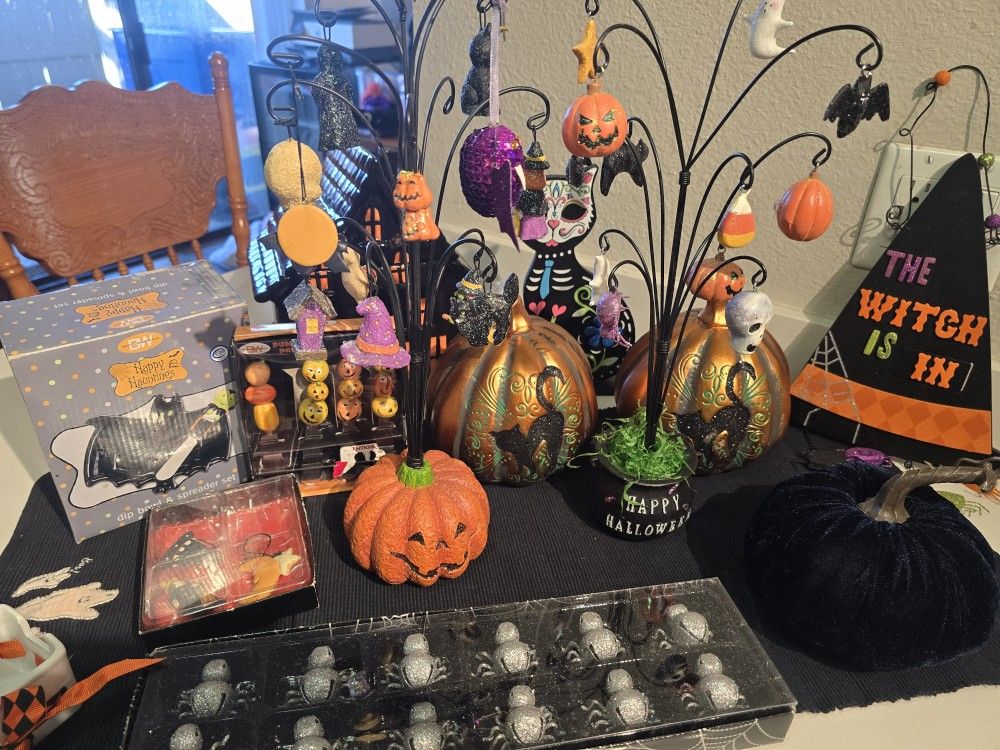 Halloween decor
