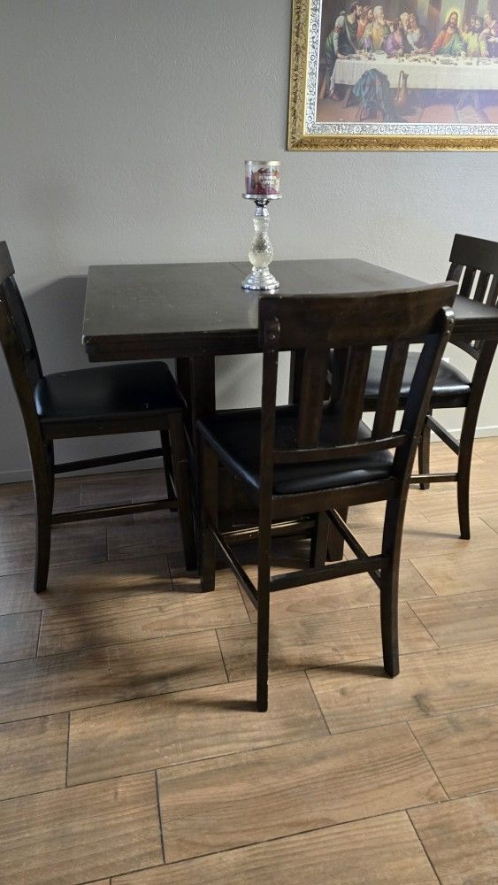 Dining Set