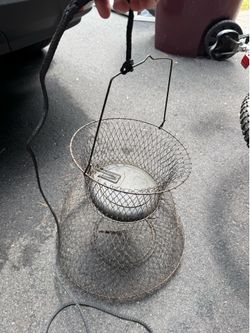 Vintage Metal Live Well Collapsable Fishing Basket
