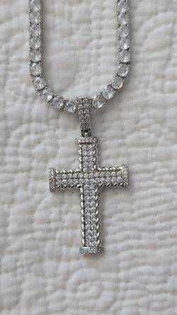 NEW MENS FINE STAINLESS STEEL PAVED CHAIN AND CROSS 