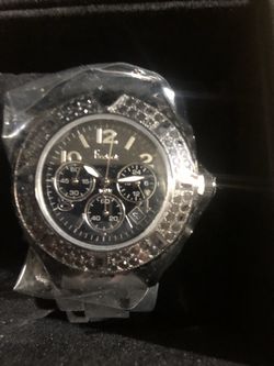 Freelook Authentic Tri Chronograph HA9083CHB-1 Watch Black on Black 100 meters