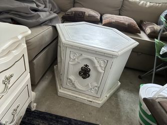 Unique Nightstands