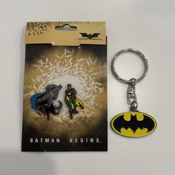 BATMAN pins and keychain