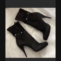 $60-Brand New Designer Loriblu Black Soft Suede Leather Boots/ $700.00 / Nice Gift