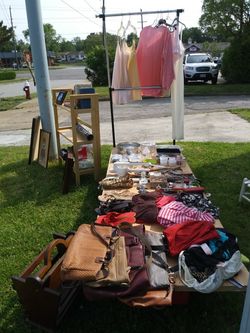 $1 jewlers clothing bag 4709 tulip Dr