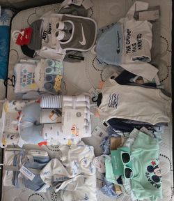 18-Piece Baby Boy Clothing Bundle - 1-3 Months