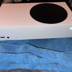 Xbox Series X White With Controller 