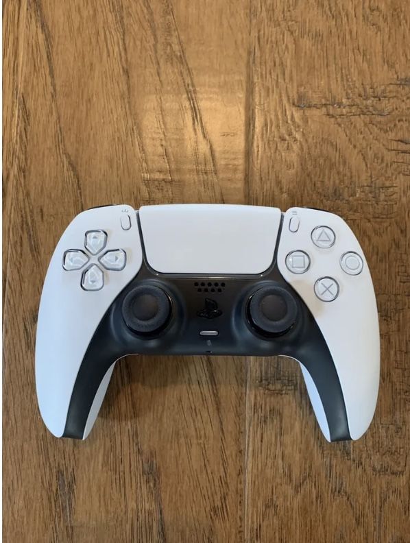 PS5 Dual Sense Controller  comes with used apple watch 