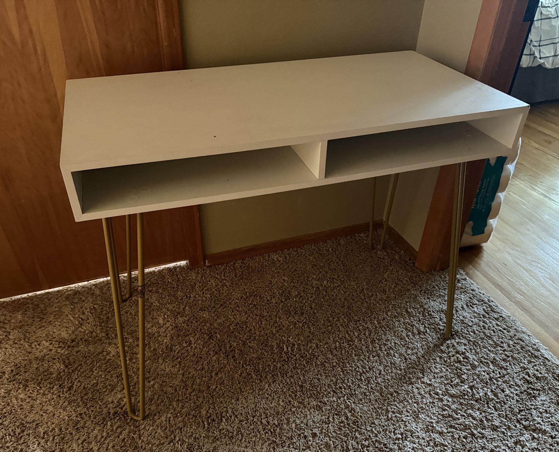 Desk And Chair