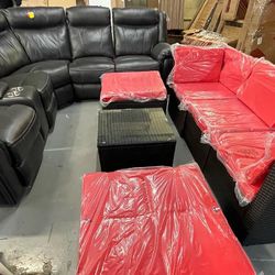 New Red Outdoor Patio Set Fully Assembled , We Offer Delivery For A Fee 