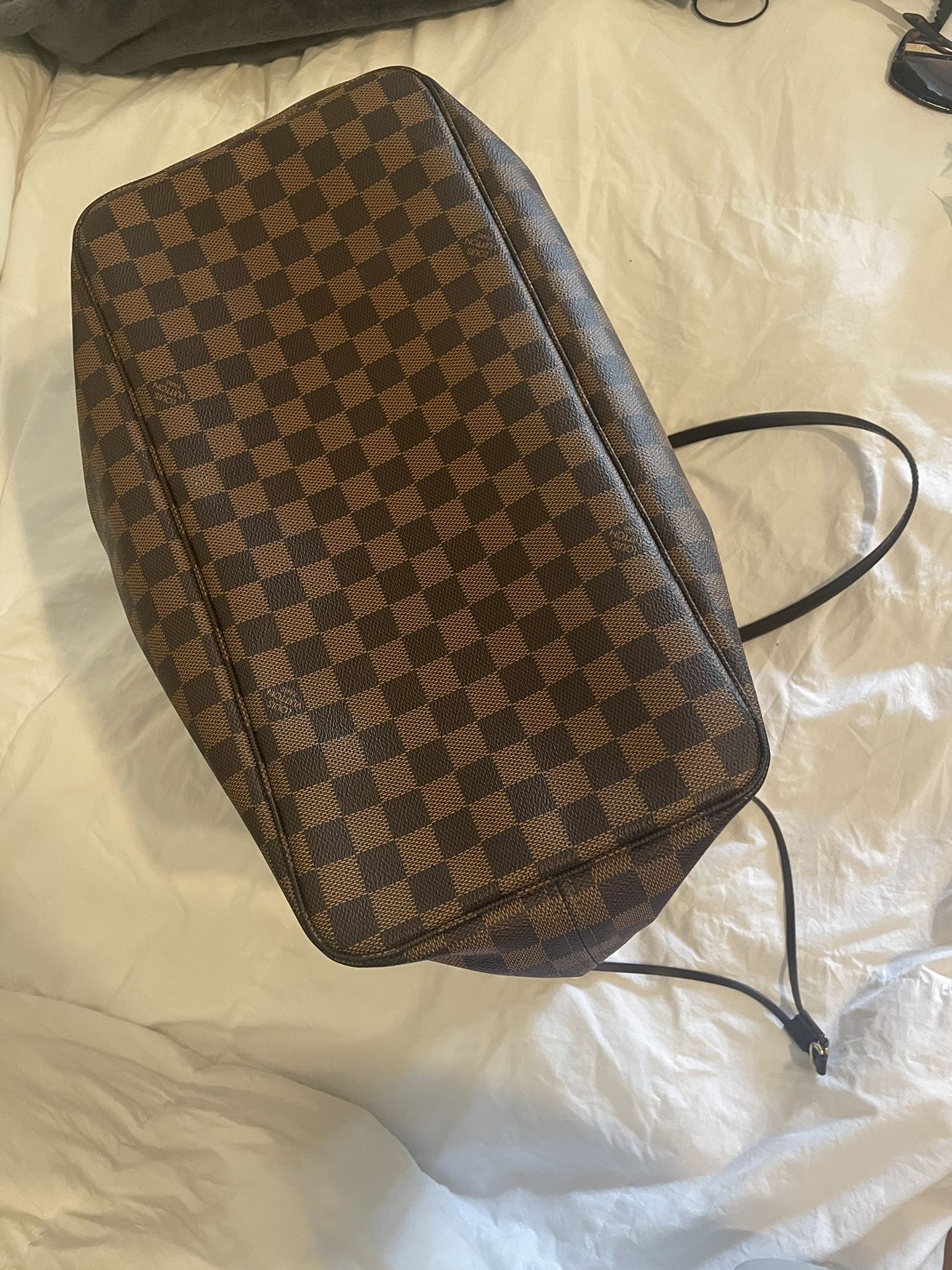 Louis Vuitton Neverfull Damier for Sale in Dallas, TX - OfferUp