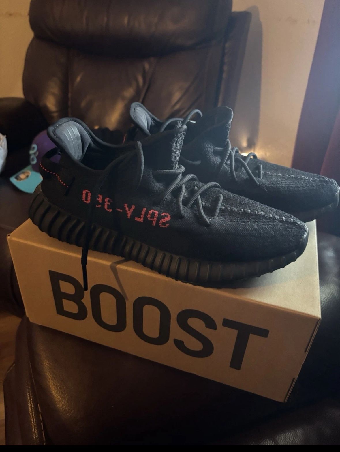 Adidas Yeezy Boost 350 V2 Bred Sz 8.5 $140