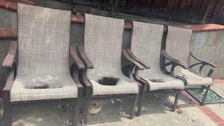 Set of 4 Patio Chairs