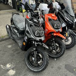 Brand New Marshall 200cc Gas Scooter 