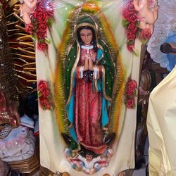 Imagen De La Virgen De Pergamino-36”