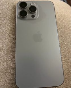 iPhone 15 Pro Max 256 GB