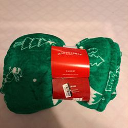 Christmas Decor Throw Blanket 50" X 60" Green & White From Target NEW!
