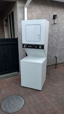 24 inch wede stackable