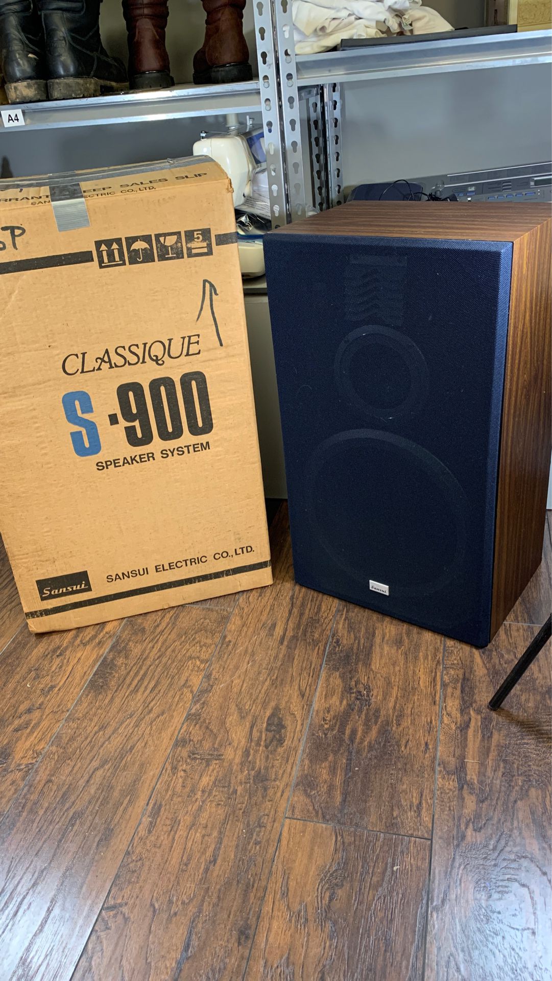 Vintage Sansui Classique S-900 3 Way Speaker System Set of 2