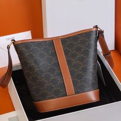 Old Flower Bucket Bag, Retro Classic Aesthetic: Dimensions: 18*22*13cm

