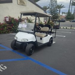 2013 E-Z-GO RXV 4-Passenger Non-Lifted 48-Volt Golf Cart