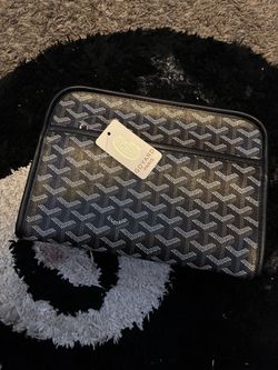 Black Goyard Toiletry Bag