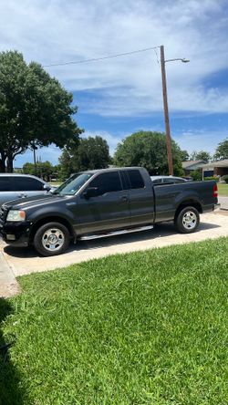 2004 Ford E-150