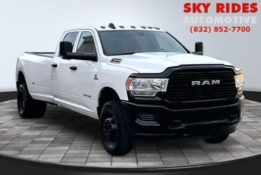 2022 Ram 3500 Crew Cab