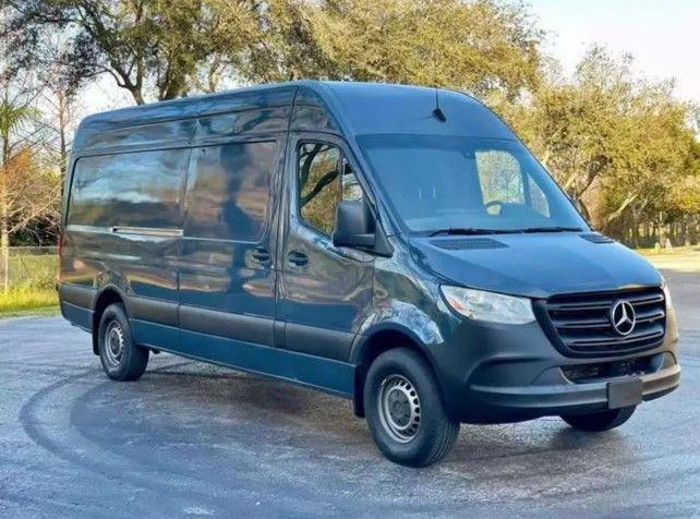 2019 Mercedes Benz Sprinter 2500