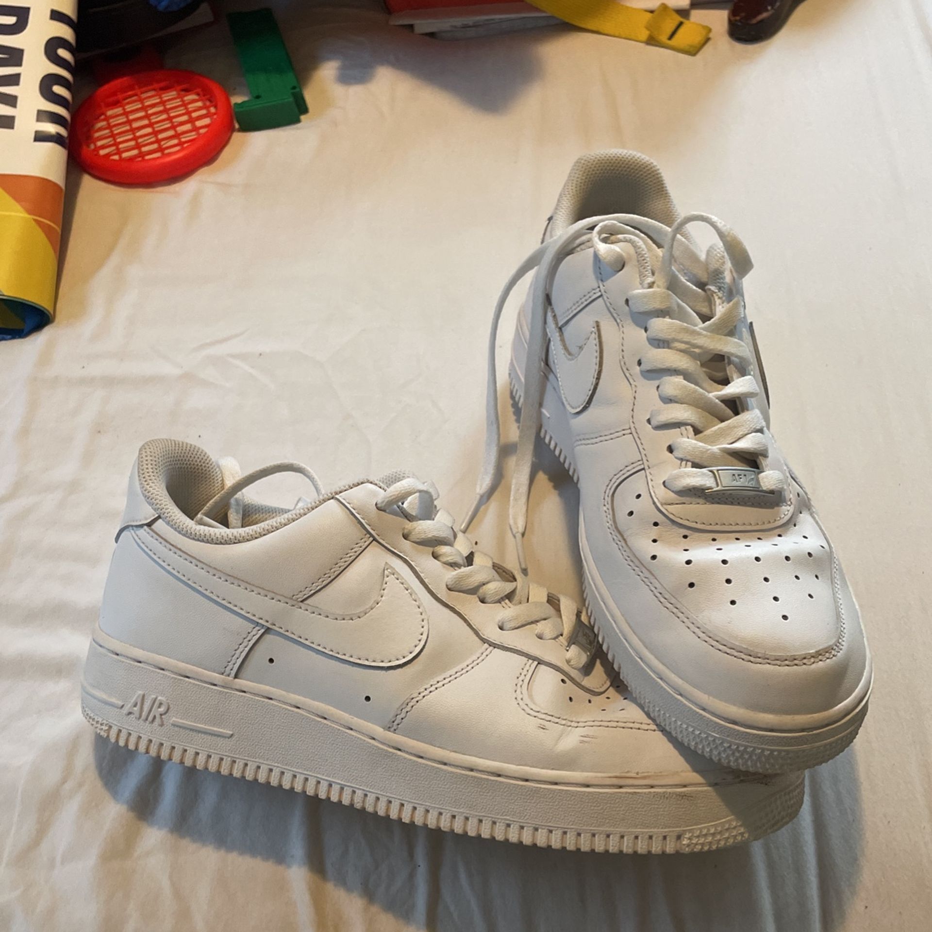 White Nike 9.5