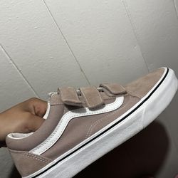 Velcro vans
