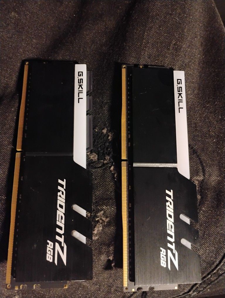 G.Skill Trident Z RGB 64bit DDR4