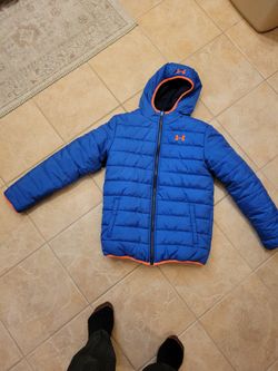 Under Armor Boys coat/jacket Large