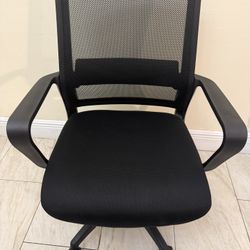 Adjustable Office Chair 