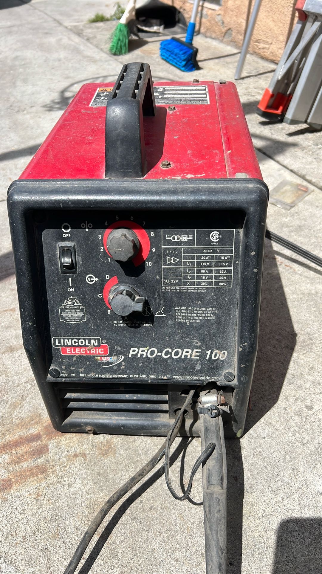 Lincoln Welder
