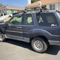 2001 Ford Explorer