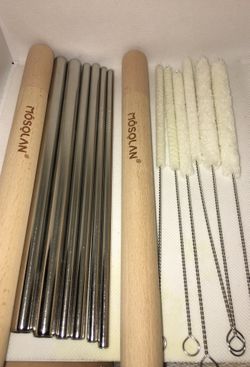 Reusable Stainless Steel Straws with Case: 6 Metal Straws + 2 Wood Cases + 6 Cotton Cleaning Brushes + 1 Pouche.
