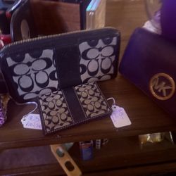 Coach Wallet It’s Real