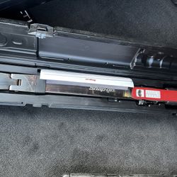 1/2 SNAP ON TORQUE WRENCH