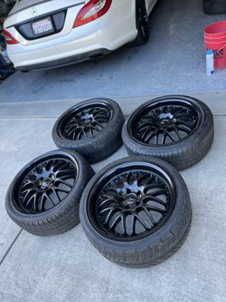 19’ Mercedes Wheels And Tires