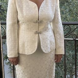 Ladies Suit  Christian Dior  Size 12