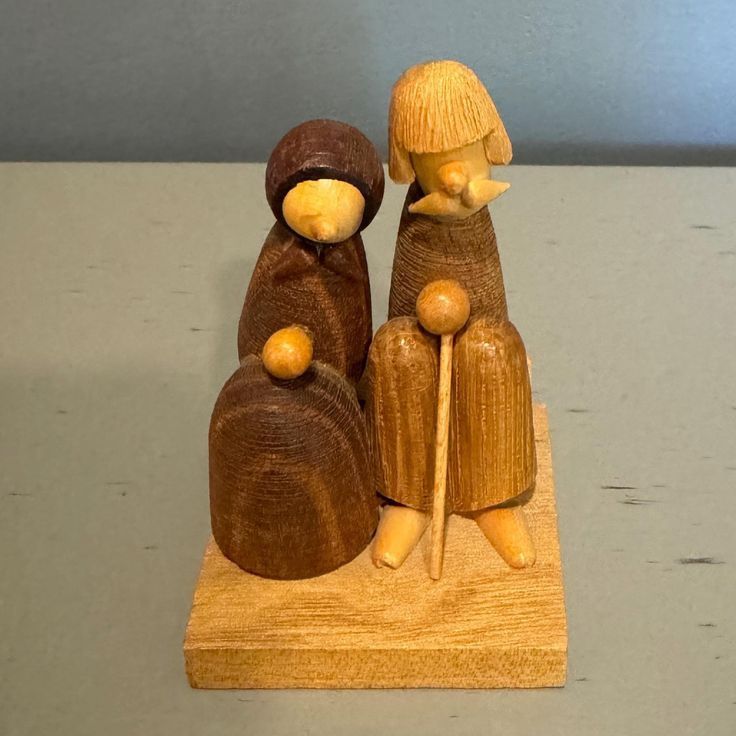Vintage B. Borowik & S. Byliniak POLISH Wooden Older Couple, Handmade Wood Figure Folk Art, Made in Poland