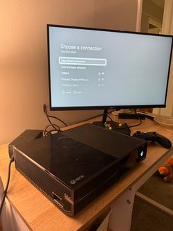 Xbox One with Controller