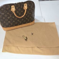 Authentic Louis Vuitton Monogram Alma Pm Handbag W/ Dustbag And Lock & Key #314