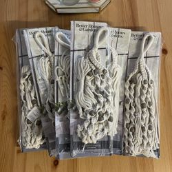 Macrame 