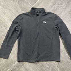 Men  Northface Sweater