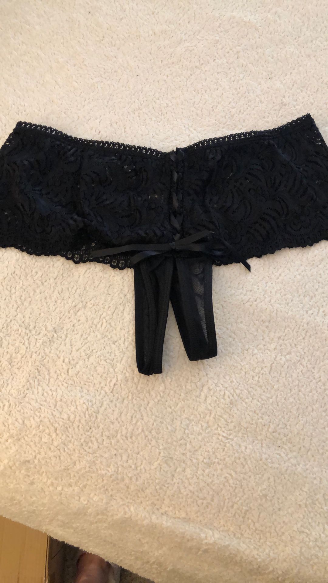 Crotch less Black Lacy Cheekies